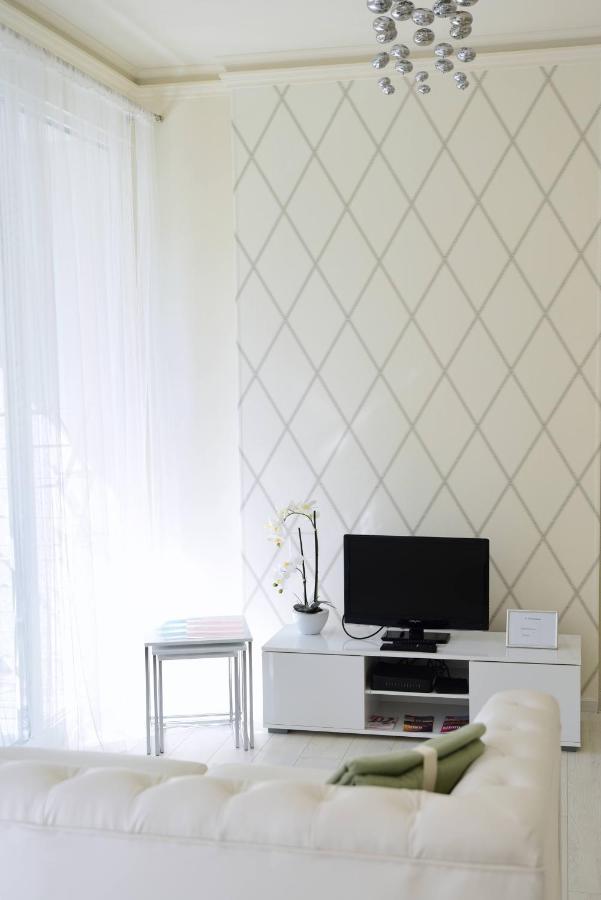 Cloe Apartman Сегед Екстер'єр фото