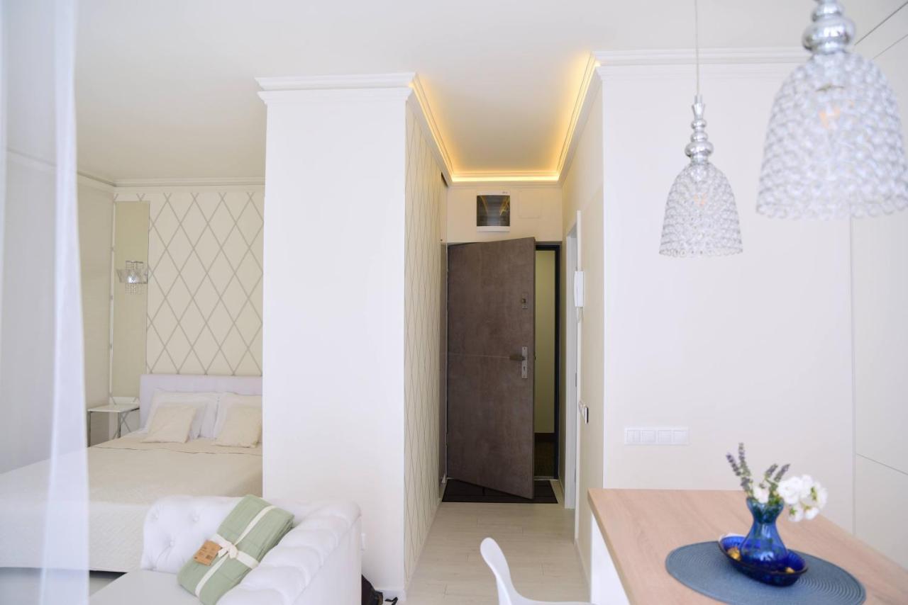 Cloe Apartman Сегед Екстер'єр фото